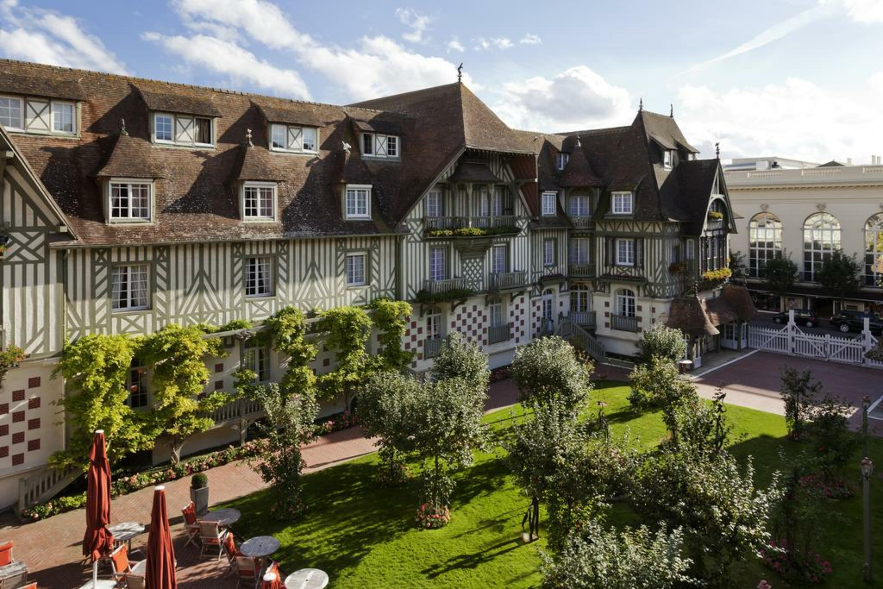 דוביל Hotel Barriere Le Normandy מראה חיצוני תמונה